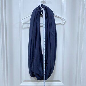 American Apparel - Infinity Scarf in Dark Navy